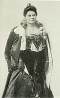 Profile Picture of Sara Braunon Wikipedia