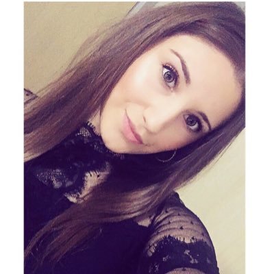 Profile Picture of Meg (@MegRoseAnderson) on Twitter