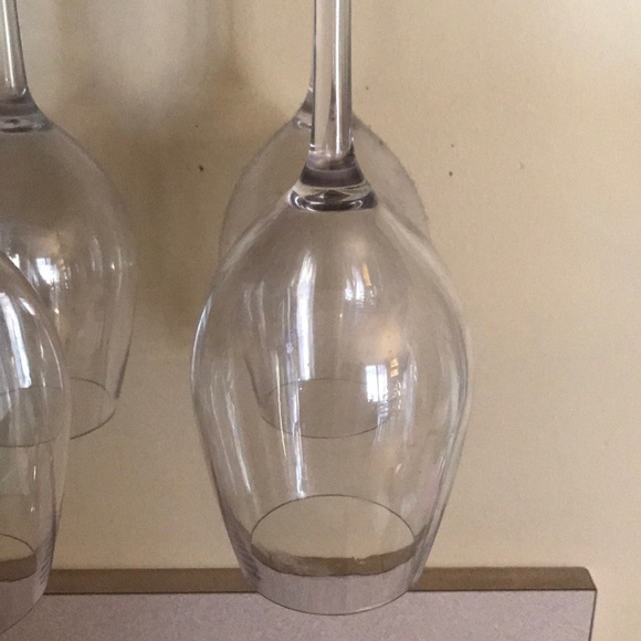 Profile Picture of Dana Rorossell (@dzawatsk) on Poshmark