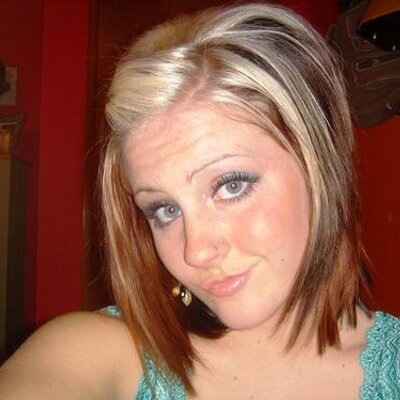 Profile Picture of Whitney Mullins (@whittinaM) on Twitter