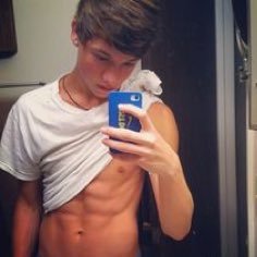 Profile Picture of Nick (@nick_manfredi99) on Twitter