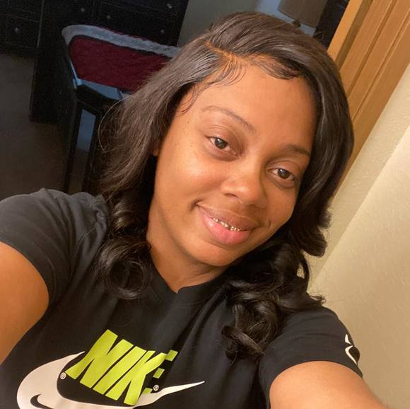 Shenyatta Carry - Poshmark Profile Picture of Shenyatta Carry (@shy7876) on Poshmark