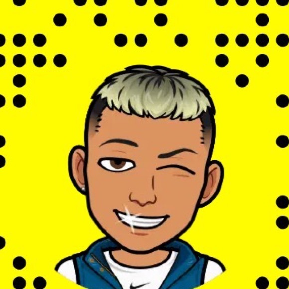 Arthur Papuli - Poshmark Profile Picture of Arthur Papuli (@arthurpapuli) on Poshmark