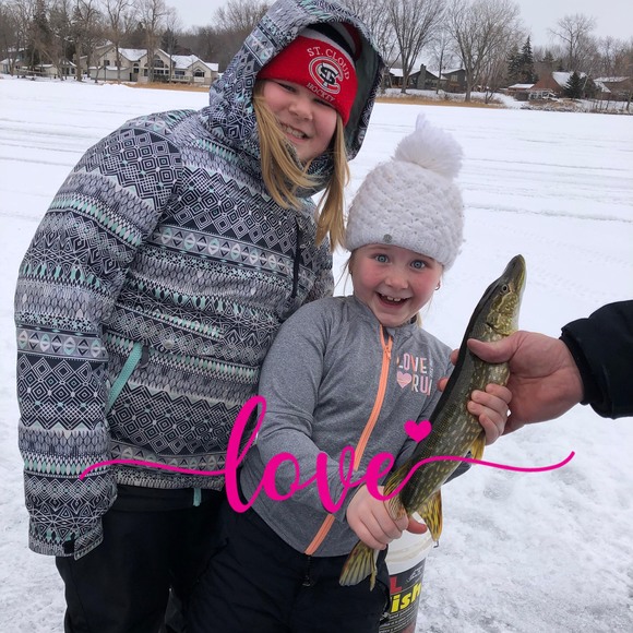 Profile Picture of Sara Makarrall (@saramakarrall) on Poshmark