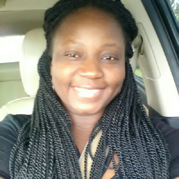 Profile Picture of Fenith Ulysse (@fenith83) on Poshmark