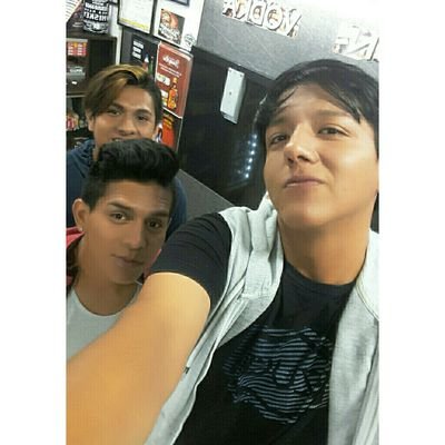 Profile Picture of Alex Cubas (@alexander6_96) on Twitter