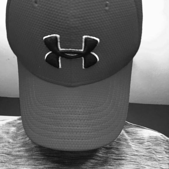 Profile Picture of Erick Sutton (@ericklsutton) on Poshmark