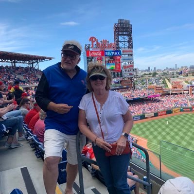 Profile Picture of Carolyn Barton Colon (@colon_barton) on Twitter