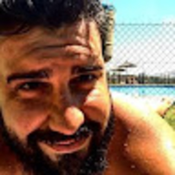 Profile Picture of Jr Jr (@customerordonez) on Poshmark