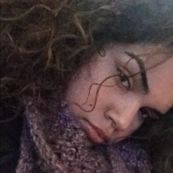 Profile Picture of Marilyn Rodriguez (@marilyn518) on Poshmark