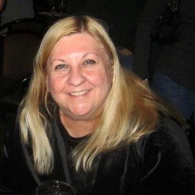 Profile Picture of Nancy Czerwinski (@Goldiec) on Twitter