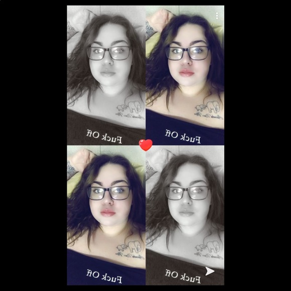 Profile Picture of Sara Mewhinney (@saramae2396) on Poshmark