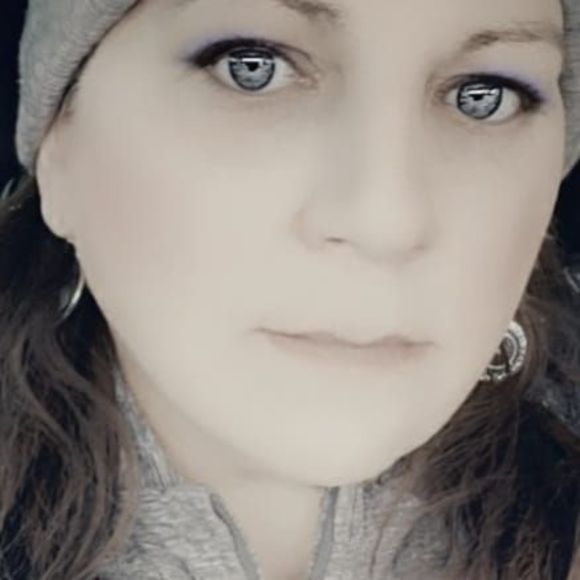 Profile Picture of Patricia Patricia (@pkhebach1) on Poshmark