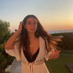 Profile Picture of Stéphanie Chouha (@stephaniechouha) on Instagram