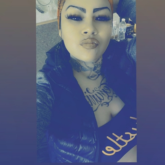 Profile Picture of Indigenous Redstone (@gracecutarm3) on Poshmark
