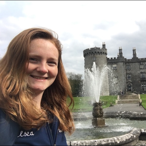 Profile Picture of Chelsea Kosiba (@ckosiba) on Poshmark