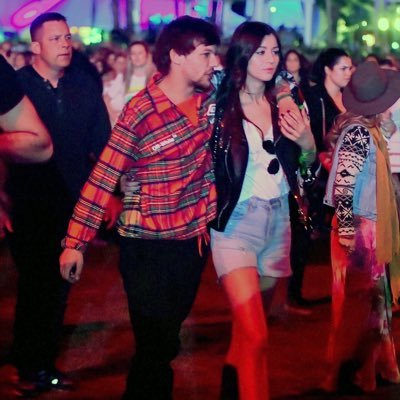Profile Picture of Louis And Eleanor❥ (@CaldersEmpire) on Twitter