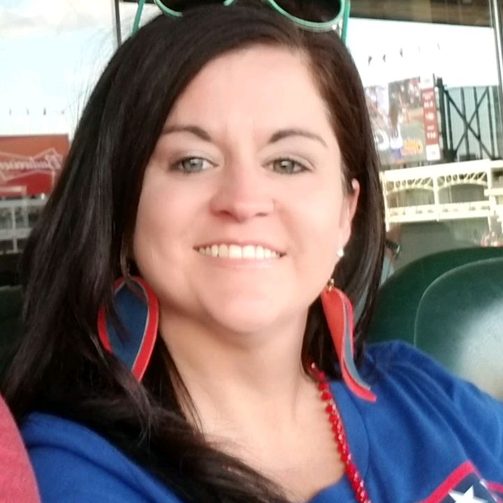 Profile Picture of Carrie Hutton (@carriehutton) on Tiktok