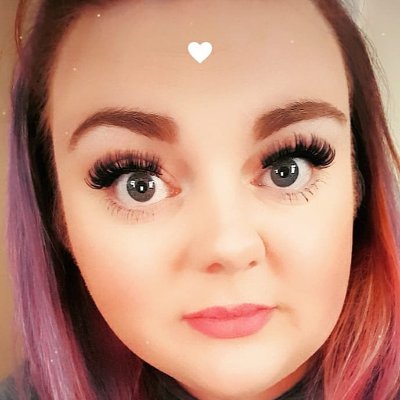 Profile Picture of Amy Ashworth. (@amyloubabs) on Twitter