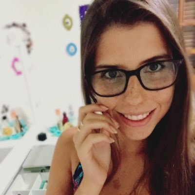 Profile Picture of Amanda Möhring (@amandamohring) on Twitter