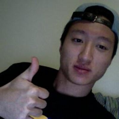 Profile Picture of Chris Roh (@thecrohh) on Twitter