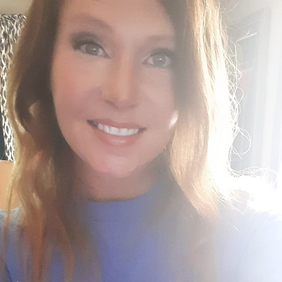 Profile Picture of Casey Ruppe (@kcruppe87) on Poshmark