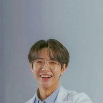 Profile Picture of ¤choi_iseul¤ (@isabel74621666) on Twitter