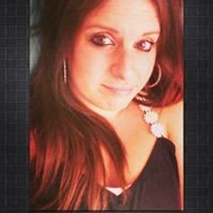 Profile Picture of Elisa Small (@pinky860) on Myspace