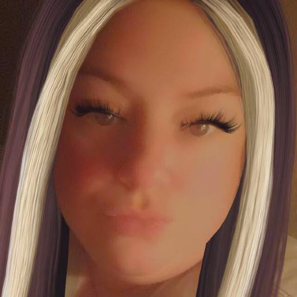 Profile Picture of Tonia Ruthven (@toniaruthven) on Poshmark