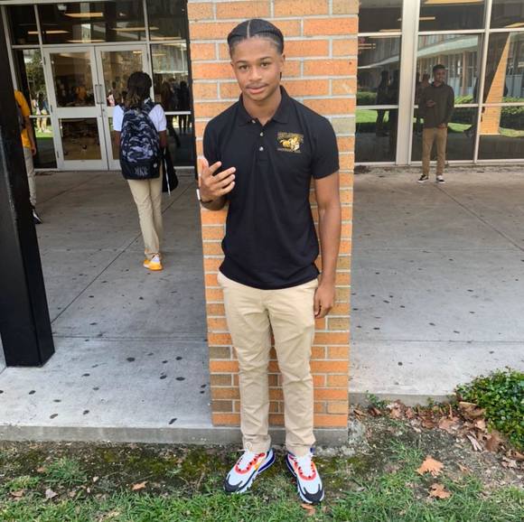 Profile Picture of Damon Perkins (@damon_perkins) on Poshmark