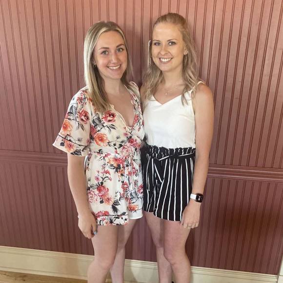 Profile Picture of Taylor Foss (@tfoss17) on Poshmark
