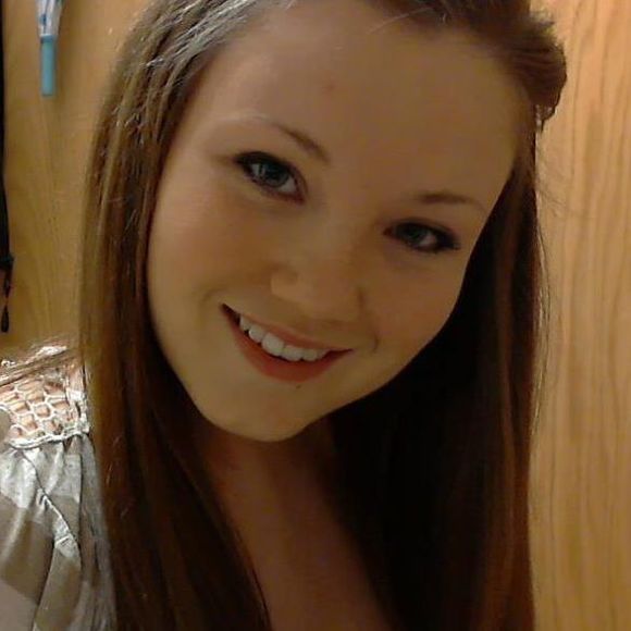 Profile Picture of Donna Candelmo (@candelmo) on Poshmark