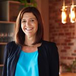 Profile Picture of Renee Gemmill (@renee_gemmill_realmark) on Instagram