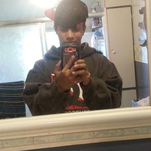 Profile Picture of Robert Benham (@RobertBenham4) on Twitter