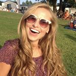 Profile Picture of Sarah Kirsch (@kirschy_creates) on Instagram