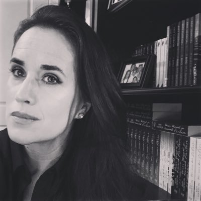 Profile Picture of Amy Harmon (@aharmon_author) on Twitter