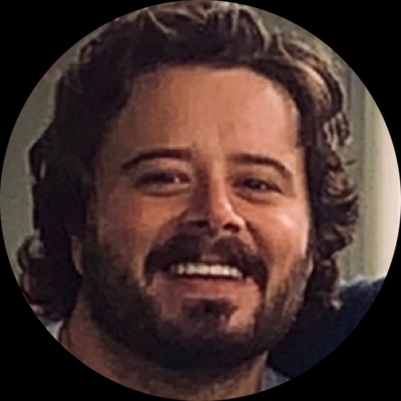 Profile Picture of Andrew Luke (@lukeyyybigz23) on Poshmark