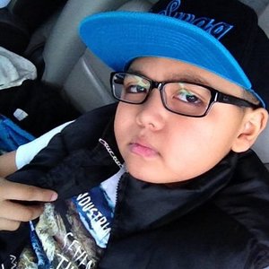 Profile Picture of Elyswish (@sharpeelijah) on Myspace