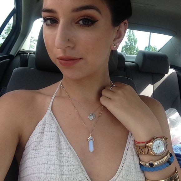 Profile Picture of Alexis Spino (@lexispino) on Poshmark