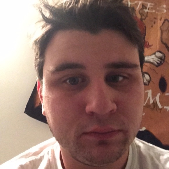 Profile Picture of Austin Lockhart (@7dog77) on Poshmark