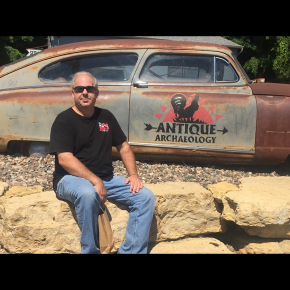 Profile Picture of Doug Sheppard (@dougup) on Poshmark