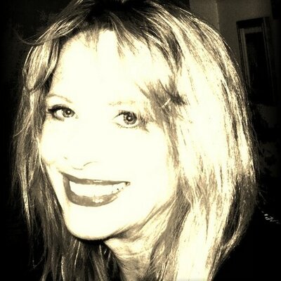 Profile Picture of Linda Marie Edwards (@Indy_oakpark) on Twitter