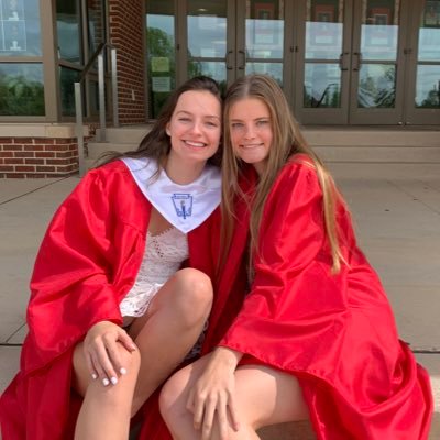 Profile Picture of Ava Hayes (@ahayes07) on Twitter