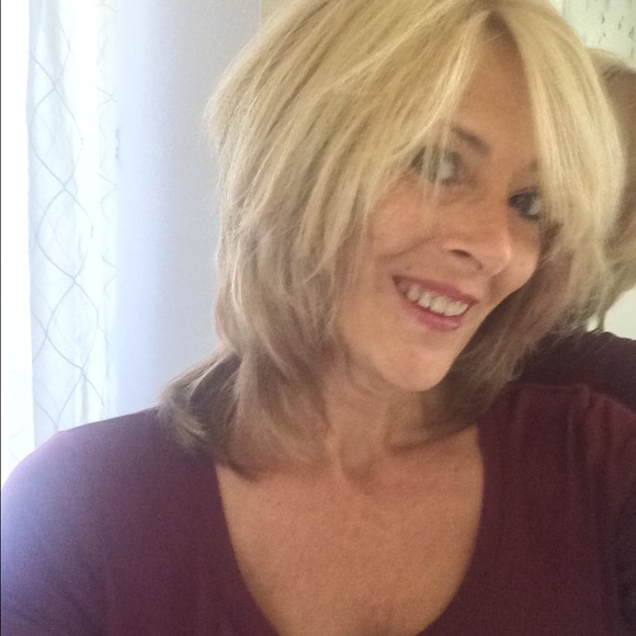 Profile Picture of Salisa Conditt (@salisaj) on Poshmark