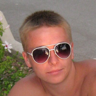 Profile Picture of Ivan Makarenko (@Ivan__Makarenko) on Twitter