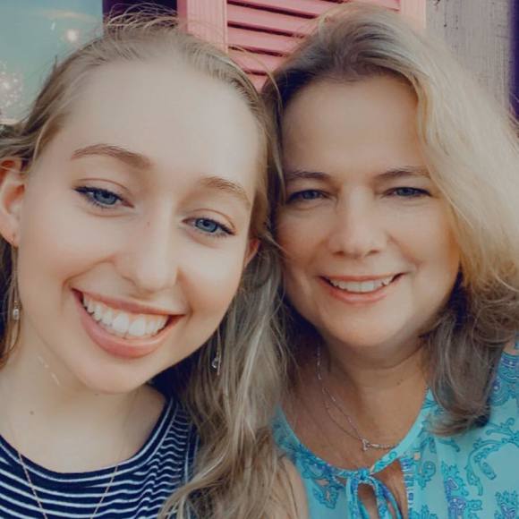 Profile Picture of Connie Bailey (@csbaile04) on Poshmark