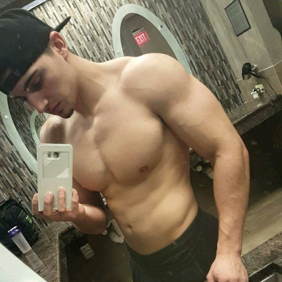 Profile Picture of Myles Jadwin (@mylesj13) on Poshmark