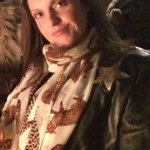 Profile Picture of Mandy Lindgren (@happypuppypants) on Instagram