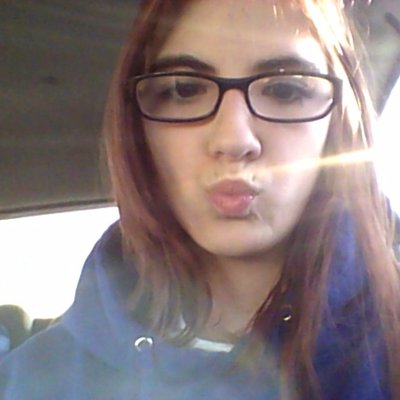 Profile Picture of Kimmy Moore (@kimmy_marchand) on Twitter