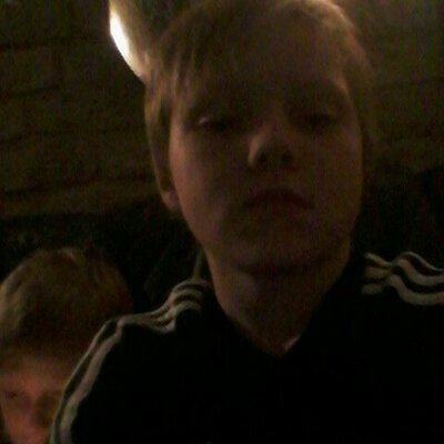 Profile Picture of Tom (@@PetraWienand) on Twitter